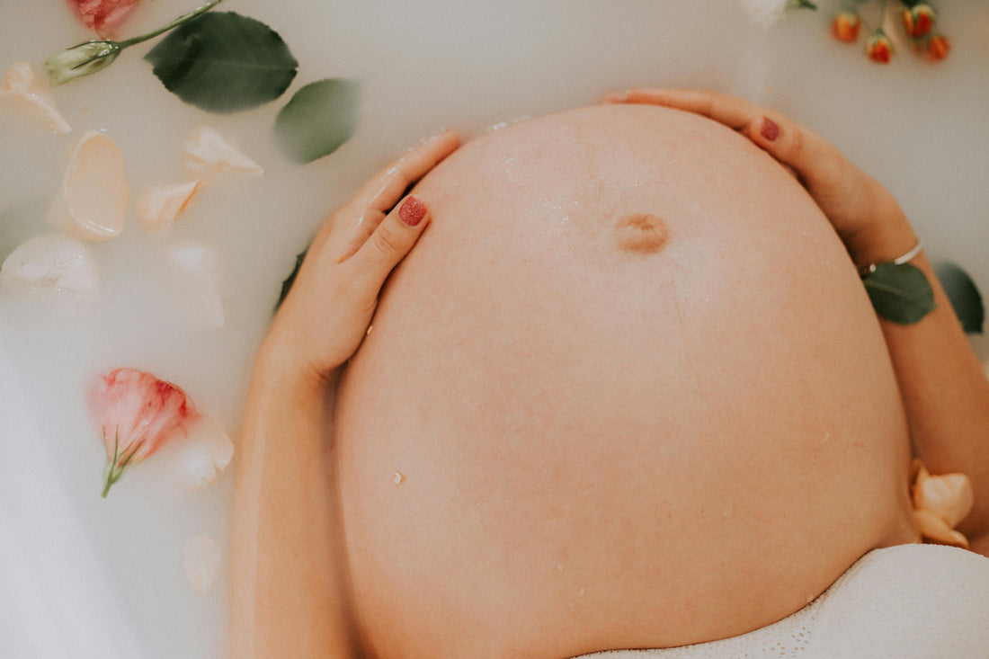 Aromatherapy for First-Time Moms: Embracing Calm and Connection